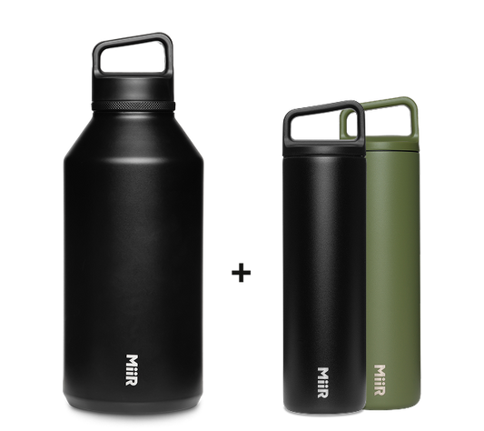 64oz-wm-bottle-2x-20oz-wm-bottles-y7 64oz-bundle-02_1_18b15d87-3696-46e8-b17a-5e1130138654.png