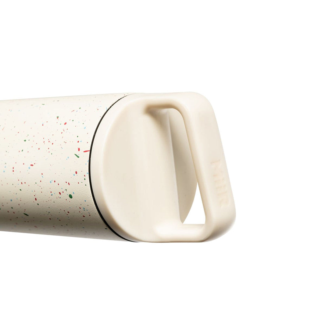wide-mouth-f8 WebPDP-20oz_Wide_Mouth_Bottle_Party__WMB2SV20230_x2Studio_45deg.jpg