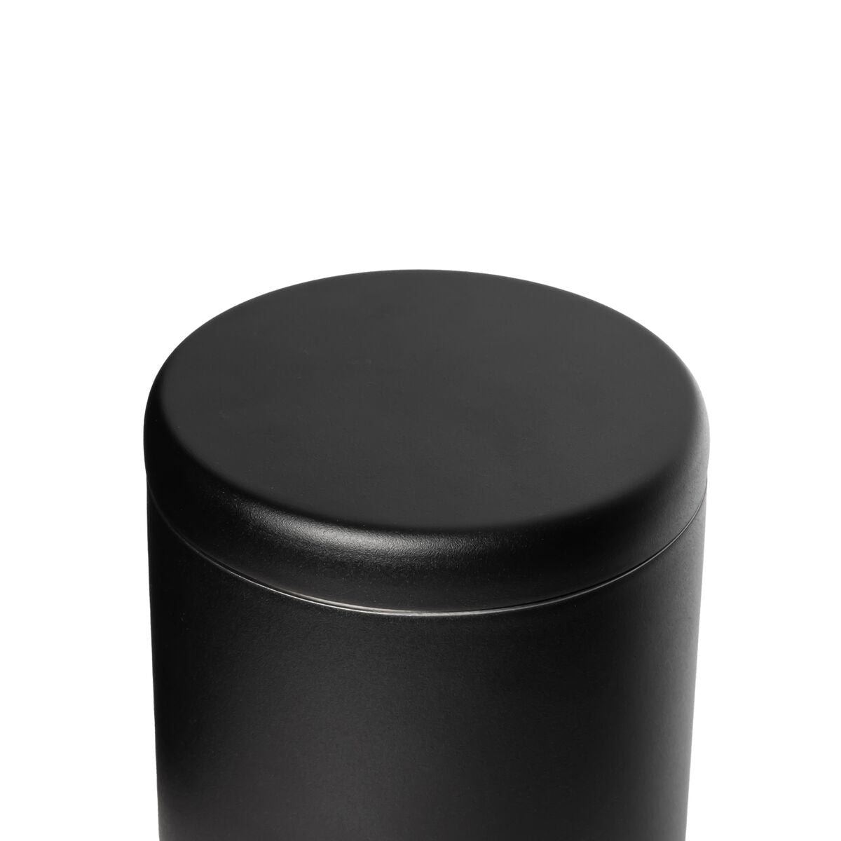airlock-coffee-canister-t1 WebPDP-Airlock_Coffee_Canister__ACN2SVOS002_Black_X2Studio_45_Deg_Lid_On.jpg