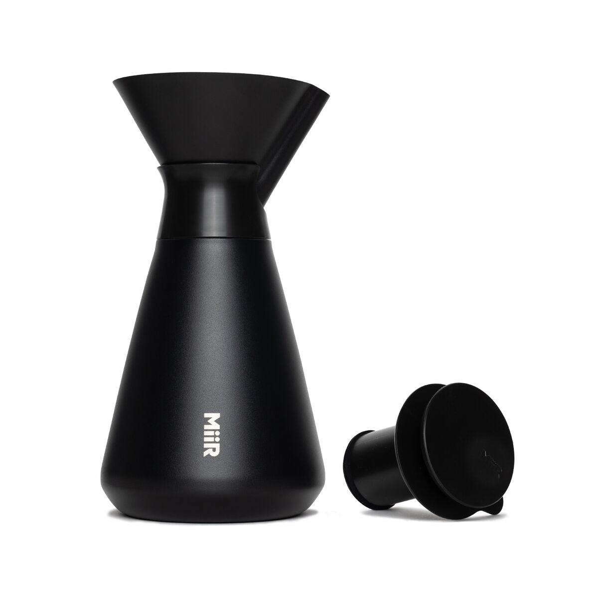 new-standard-carafe-t1 WebPDP-Carafe_Black_Studio_0722_Front_Lid_Staged__CAR1SVOS002.jpg