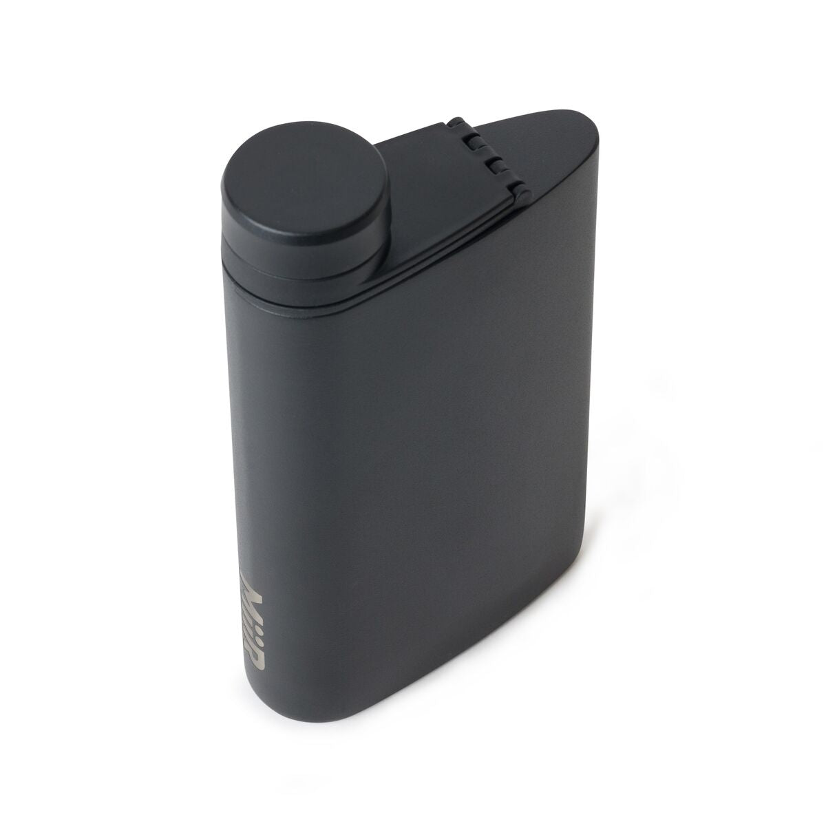 aero-flask-u0 WebPDP-Flask_Black_Studio_1022_45Deg_Closed__FLK1SSOS002.jpg